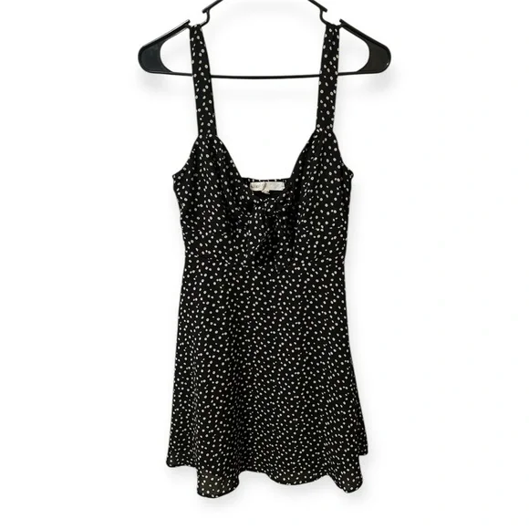 Cloud & Sky Black Floral Mini Dress Knot Front Cutout Lined Women’s Size Small - Picture 1 of 8
